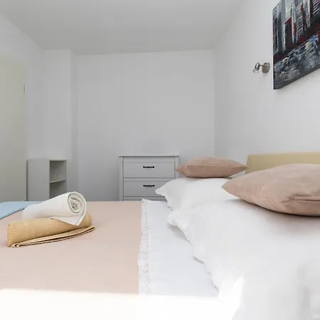 Kamelija Mimice