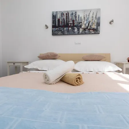 Apartamento Kamelija *