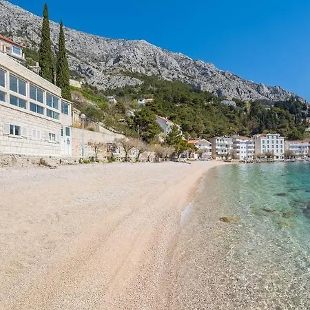 Seaside Kamelia Apartment
