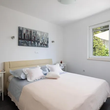 Apartman Seaside Kamelia Mimice