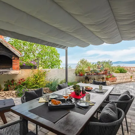 Apartman Seaside Kamelia