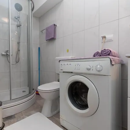 Apartment Kamelija